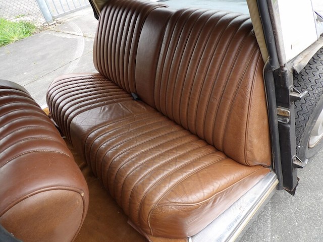 Oldtimer, citroën, ds 23 injection pallas, bruin-metallic, 1974 - afbeelding 138 van  168