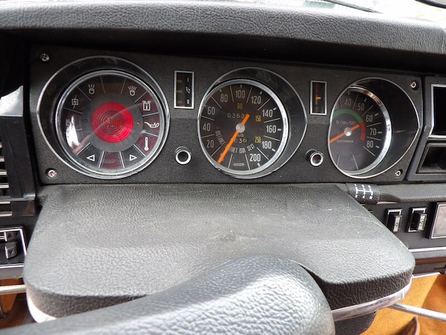 Oldtimer, citroën, ds 23 injection pallas, bruin-metallic, 1974 - afbeelding 141 van  168