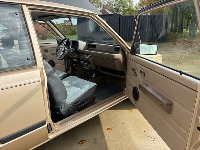 Oldtimer, daihatsu, charade 1.0 ts economy diesel, 1986 - afbeelding 4 van  35