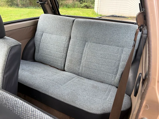 Oldtimer, daihatsu, charade 1.0 ts economy diesel, 1986 - afbeelding 13 van  35