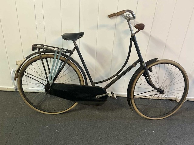Oldtimer fiets (3x) - afbeelding 6 van  19