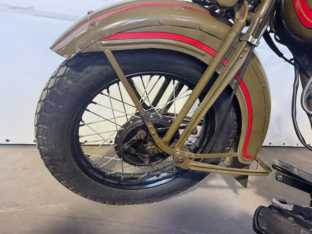 Oldtimer harley davidson dl - afbeelding 9 van  39