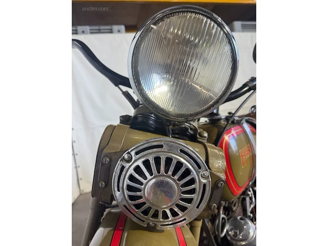 Oldtimer harley davidson dl - afbeelding 10 van  39