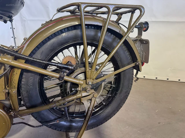 Oldtimer harley davidson dl - afbeelding 17 van  39