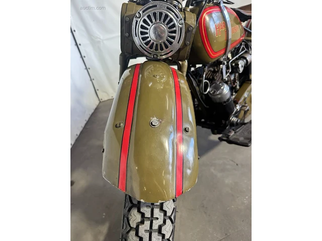 Oldtimer harley davidson dl - afbeelding 24 van  39