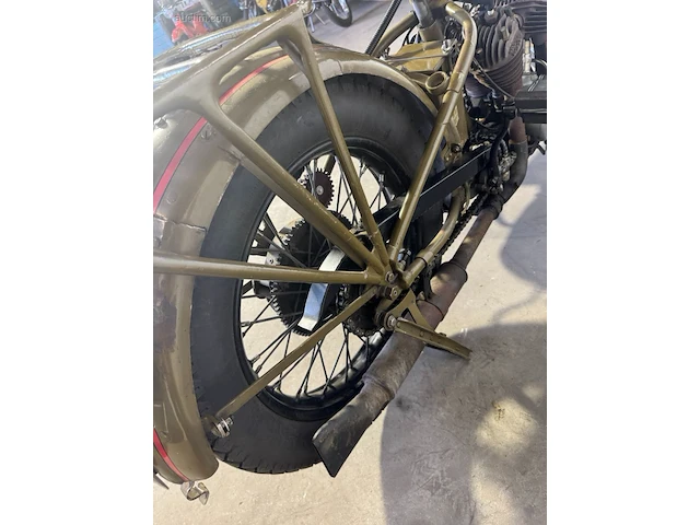 Oldtimer harley davidson dl - afbeelding 31 van  39