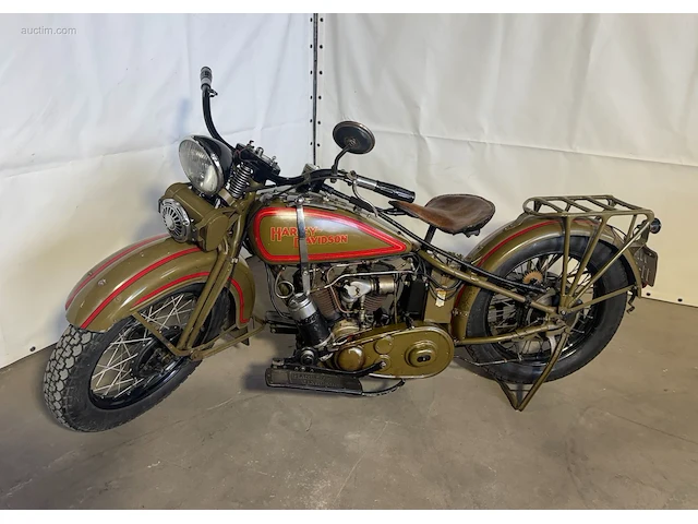 Oldtimer harley davidson dl - afbeelding 37 van  39