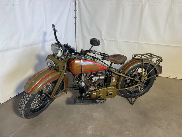 Oldtimer harley davidson dl - afbeelding 38 van  39