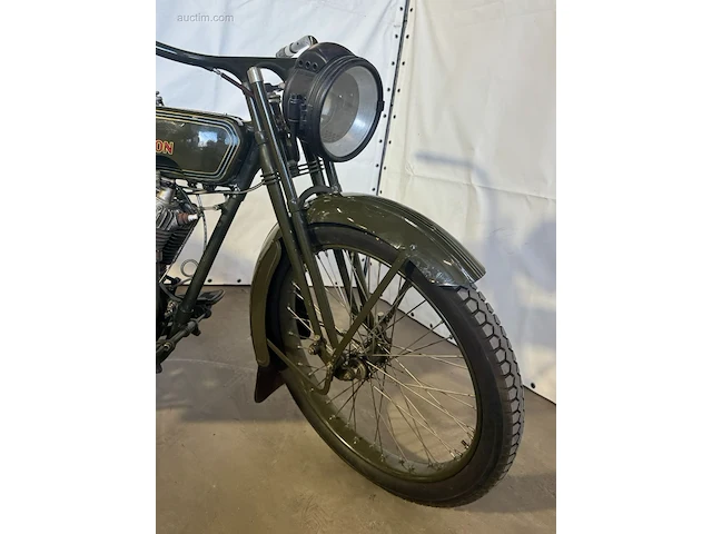 Oldtimer harley davidson model j - afbeelding 9 van  32