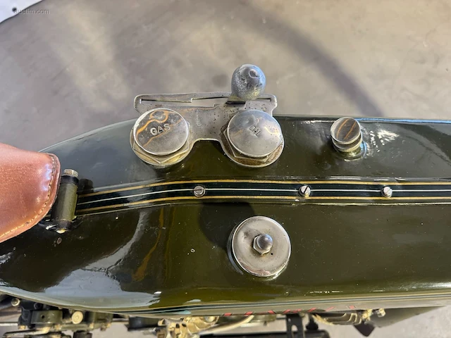Oldtimer harley davidson model j - afbeelding 17 van  32