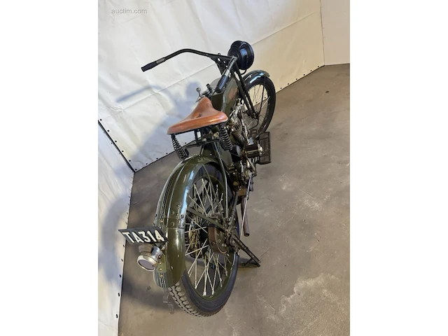 Oldtimer harley davidson model j - afbeelding 32 van  32