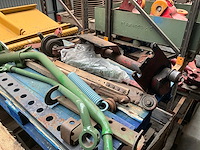 Oldtimer maaibalk en trekhaken - afbeelding 6 van  6