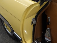 Oldtimer, mercedes-benz, r107 350sl, 350 sl roadster, geel, 1972 - afbeelding 11 van  144