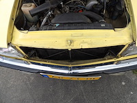 Oldtimer, mercedes-benz, r107 350sl, 350 sl roadster, geel, 1972 - afbeelding 24 van  144