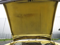 Oldtimer, mercedes-benz, r107 350sl, 350 sl roadster, geel, 1972 - afbeelding 46 van  144