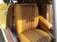 Oldtimer, mercedes-benz, sl-klasse, 350 sl roadster, geel, 1972 - afbeelding 17 van  144