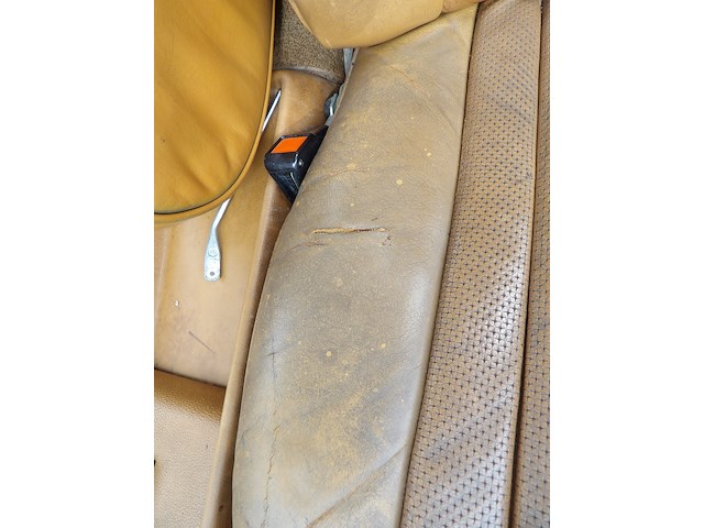 Oldtimer, mercedes-benz, sl-klasse, 350 sl roadster, geel, 1972 - afbeelding 23 van  144