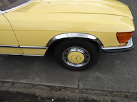 Oldtimer, mercedes-benz, sl-klasse, 350 sl roadster, geel, 1972 - afbeelding 66 van  144