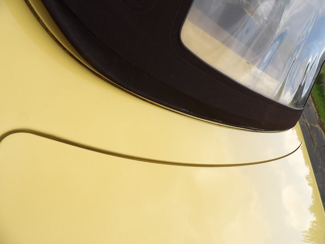 Oldtimer, mercedes-benz, sl-klasse, 350 sl roadster, geel, 1972 - afbeelding 83 van  144