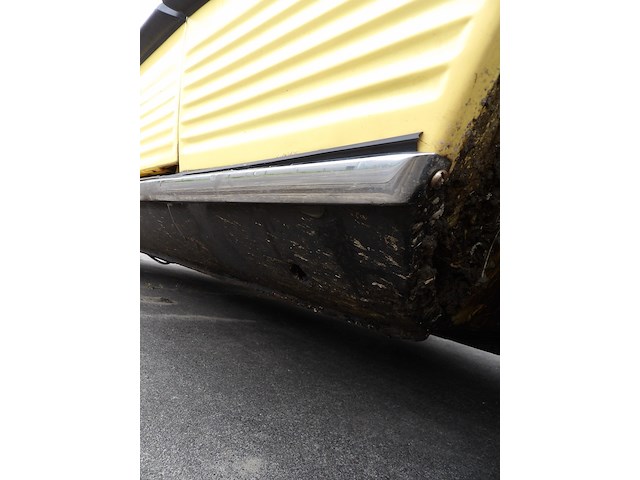 Oldtimer, mercedes-benz, sl-klasse, 350 sl roadster, geel, 1972 - afbeelding 116 van  144