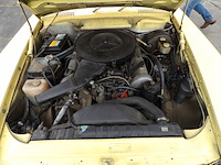 Oldtimer, mercedes-benz, sl-klasse, 350 sl roadster, geel, 1972 - afbeelding 134 van  144