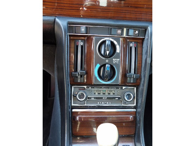 Oldtimer, mercedes-benz, w116 450sel, grijs-metallic, circa 1973 - afbeelding 56 van  191