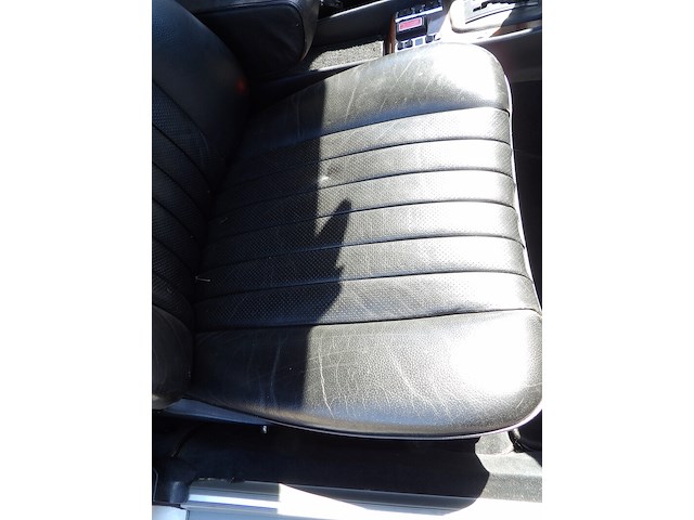 Oldtimer, mercedes-benz, w116 450sel, grijs-metallic, circa 1973 - afbeelding 70 van  191