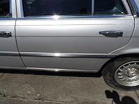 Oldtimer, mercedes-benz, w116 450sel, grijs-metallic, circa 1973 - afbeelding 68 van  191
