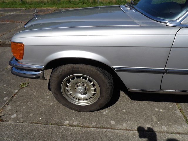 Oldtimer, mercedes-benz, w116 450sel, grijs-metallic, circa 1973 - afbeelding 108 van  191