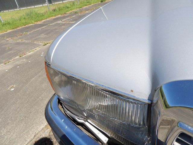 Oldtimer, mercedes-benz, w116 450sel, grijs-metallic, circa 1973 - afbeelding 119 van  191