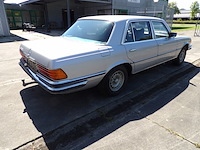 Oldtimer, mercedes-benz, w116 450sel, grijs-metallic, circa 1973 - afbeelding 148 van  191