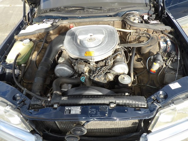 Oldtimer, mercedes-benz, w126 380se, blauw, 1980 - afbeelding 2 van  74