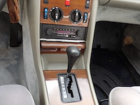 Oldtimer, mercedes-benz, w126 380se, blauw, 1980 - afbeelding 13 van  74