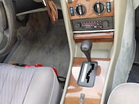 Oldtimer, mercedes-benz, w126 380se, blauw, 1980 - afbeelding 58 van  74