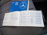 Oldtimer, mercedes-benz, w126 380se, blauw, 1980 - afbeelding 62 van  74