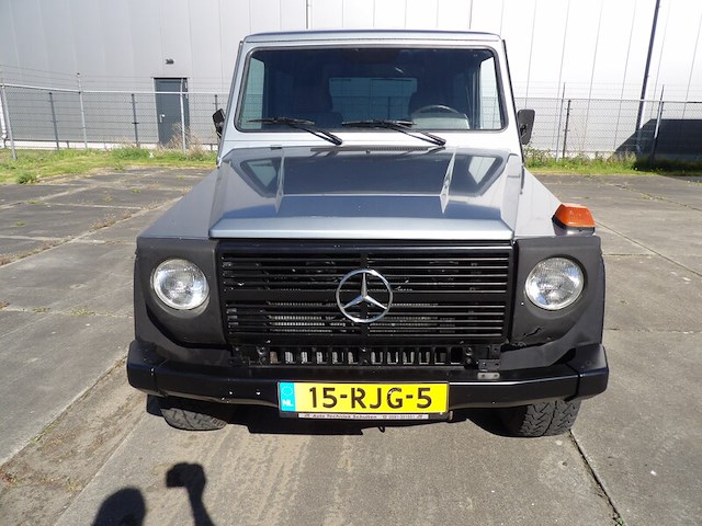 Oldtimer, mercedes-benz, w460 g-klasse 300gd, grijs-metallic, 1984 - afbeelding 105 van  192