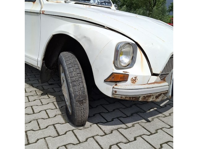 Oldtimer personenauto, citroen, ayb-am dyane 6 commercial, wit, 1969 - afbeelding 3 van  52