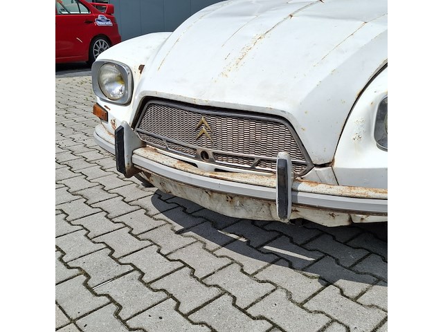 Oldtimer personenauto, citroen, ayb-am dyane 6 commercial, wit, 1969 - afbeelding 52 van  52