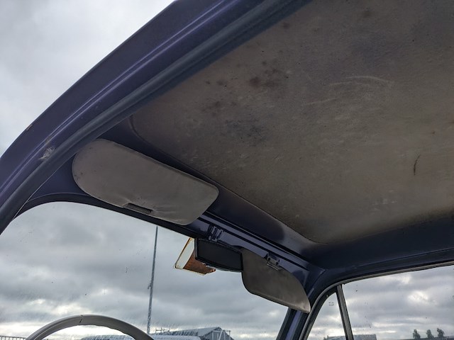 Oldtimer personenauto, fiat, 600l, 1972 - afbeelding 9 van  49