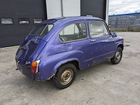 Oldtimer personenauto, fiat, 600l, 1972 - afbeelding 12 van  49