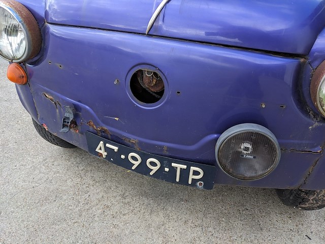 Oldtimer personenauto, fiat, 600l, 1972 - afbeelding 27 van  49