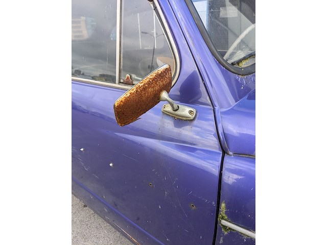 Oldtimer personenauto, fiat, 600l, 1972 - afbeelding 30 van  49