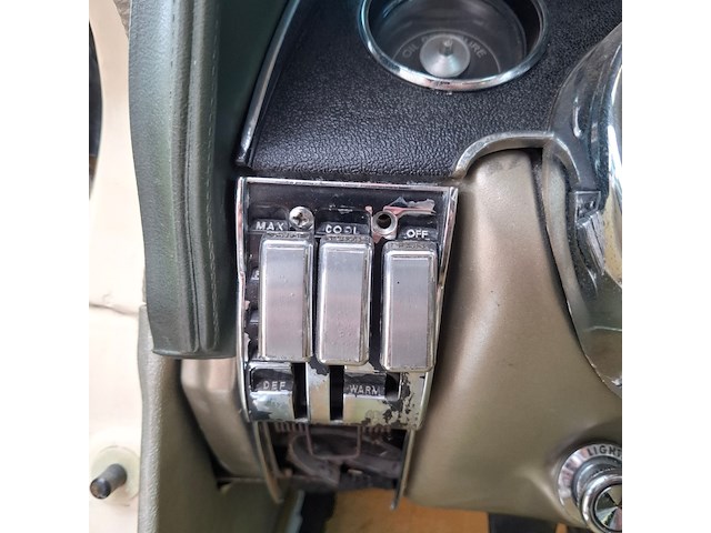 Oldtimer personenauto, ford, mustang, 1968 - afbeelding 11 van  57