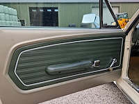 Oldtimer personenauto, ford, mustang, 1968 - afbeelding 17 van  57
