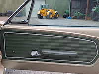 Oldtimer personenauto, ford, mustang, 1968 - afbeelding 31 van  57