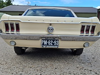 Oldtimer personenauto, ford, mustang, 1968 - afbeelding 36 van  57