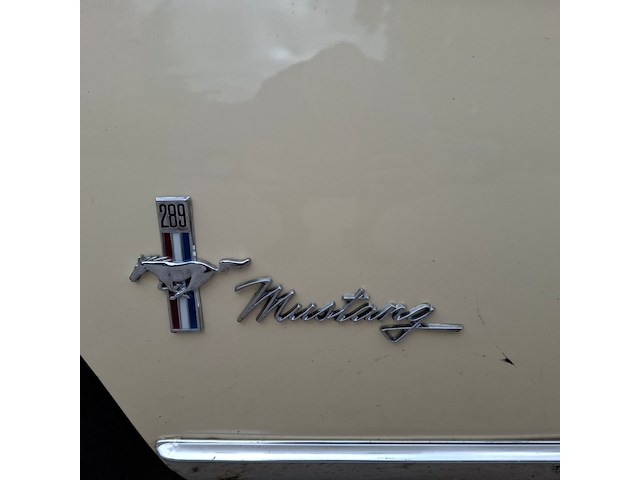 Oldtimer personenauto, ford, mustang, 1968 - afbeelding 57 van  57
