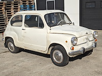 Oldtimer personenauto , neckar, jagst 2, 1971 - afbeelding 1 van  51