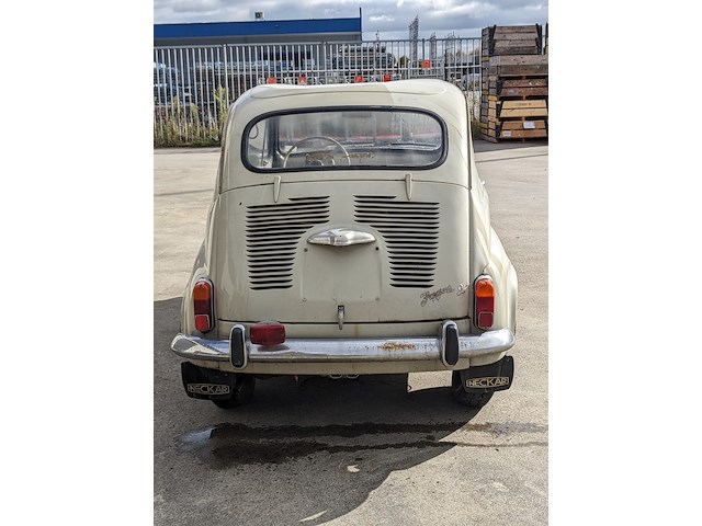 Oldtimer personenauto , neckar, jagst 2, 1971 - afbeelding 23 van  51