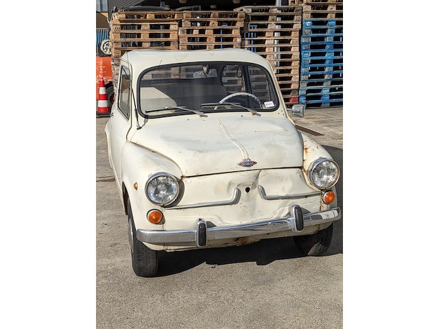 Oldtimer personenauto , neckar, jagst 2, 1971 - afbeelding 48 van  51